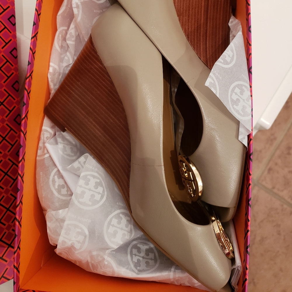 Brand new Tory burch shoes